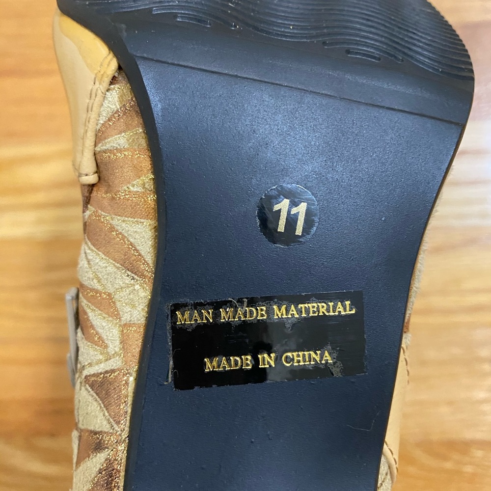 Yoki Tan and Brown Heeled Boots - Picture 13 of 13